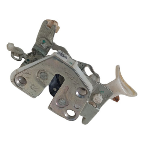 Fechadura Porta Dianteira Direita Toyota Etius 2013 A 2017