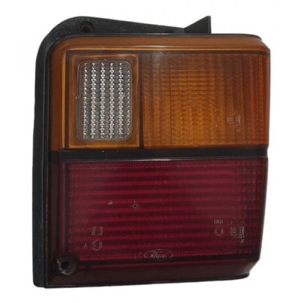 Lanterna Traseira Direita Belina 84 85 Á 86 Com Ré Crista