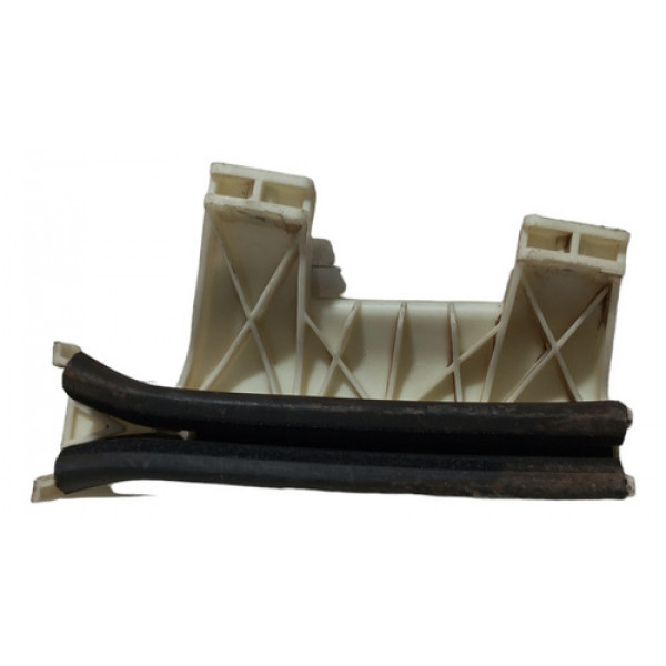 Canaleta Guia Vidro Traseiro Direito Citroen C3 2003 A 2012