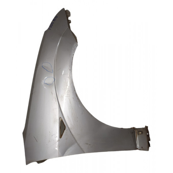 Paralama Direito Ford Focus 1998/2008 Com Detalhe