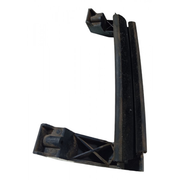 Guia Vidro Porta Traseira Esquerda Ford Focous 2003 A 2008