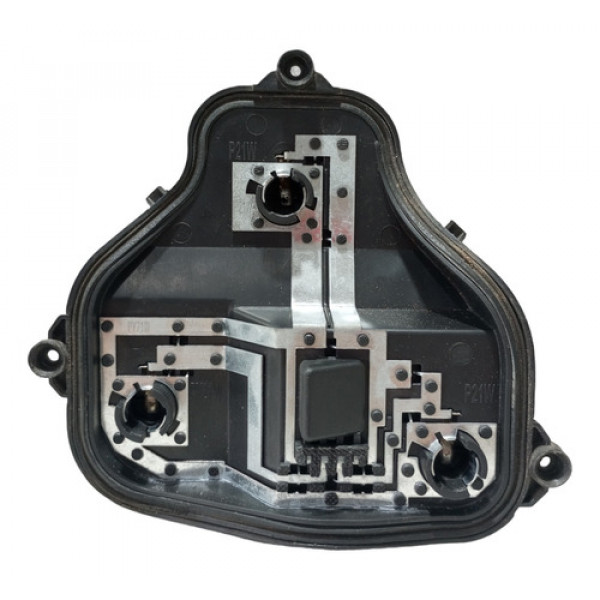 Circuito Lanterna Traseira Esquerda Onix 2013 A 2016