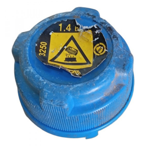 Tampa Reservatório Agua Fiat Bravo Doblo