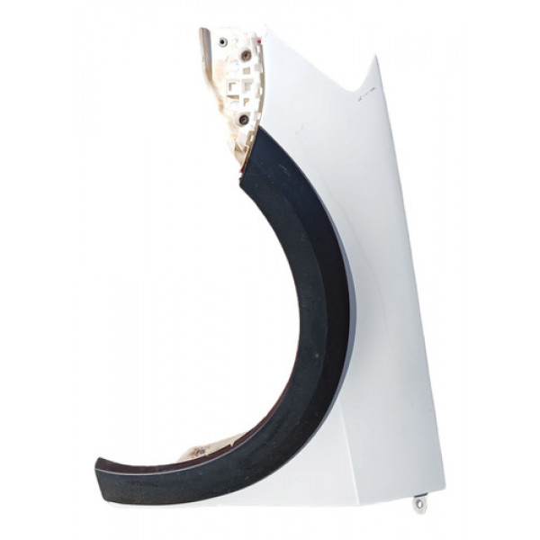 Paralama Esquerdo Volkswagen Saveiro G6