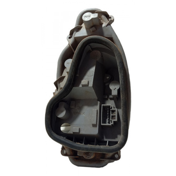 Circuito Lanterna Traseira Esquerda Fiat Palio 01