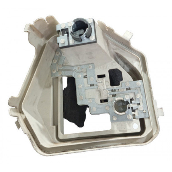 Circuito Lanterna Traseira Direita Volkswagen Voyage G6