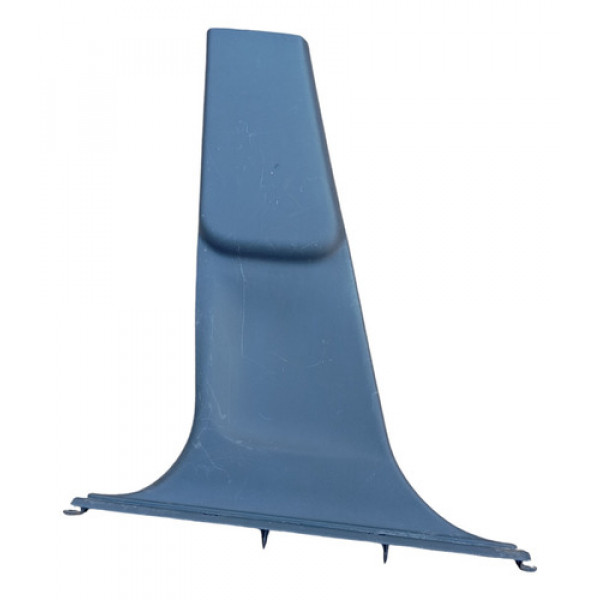 Acabamento Traseiro Esquerda Fiat Punto 