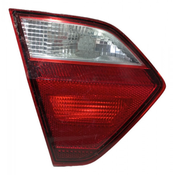 Lanterna Esquerda Tampa Porta Malas Voyage G6 