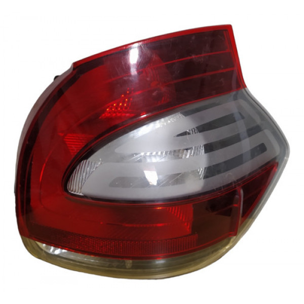 Lanterna Traseira Direita Fiat Mobi