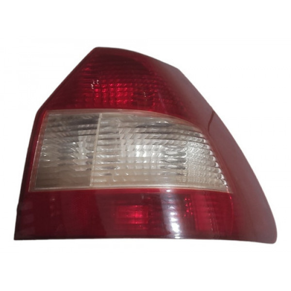 Lanterna Traseira Direita Fiesta Sedan Com Detalhes 