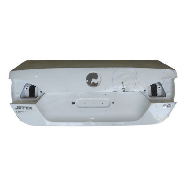 Tampa Traseira Jetta 2.0 2011 A 2016 Com Detalhes
