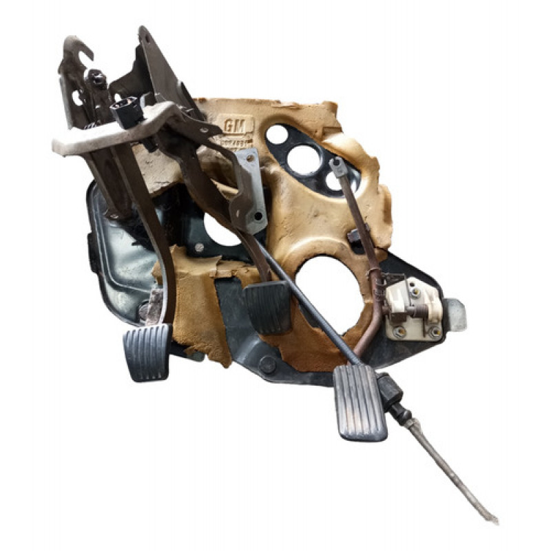 Pedal Embreagem Freio Acelerador Corsa Classic 1997 A 2008 Pedal Embreagem Freio Acelerador Corsa Classic 1997 A 2008