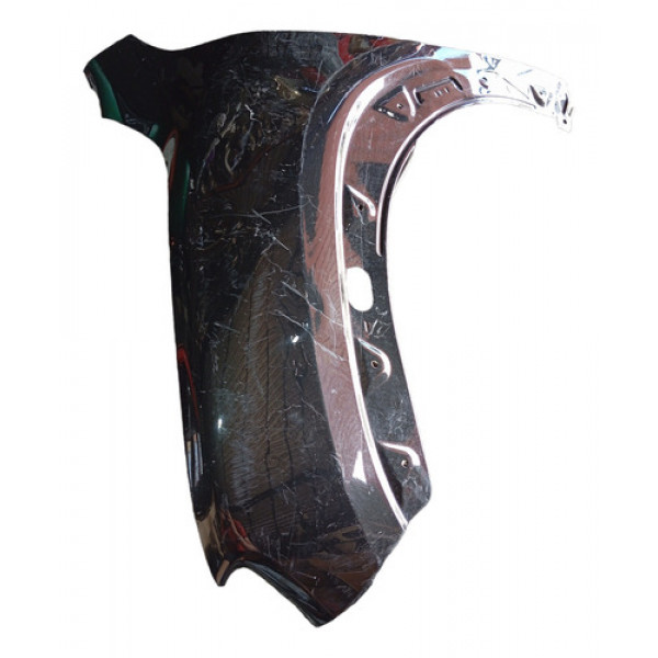 Paralama Esquerdo Renault Kwid Com Detalhe