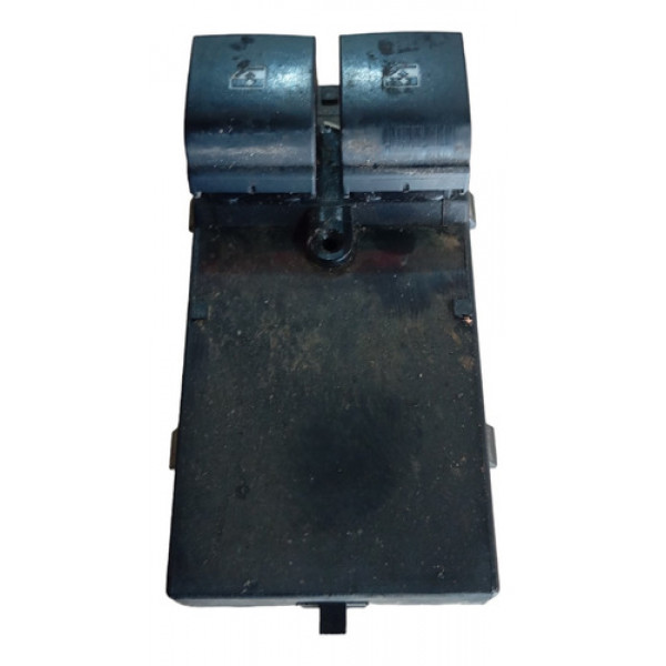 Botao Vidro Porta Do Motorista - Onix 2013 A 2018