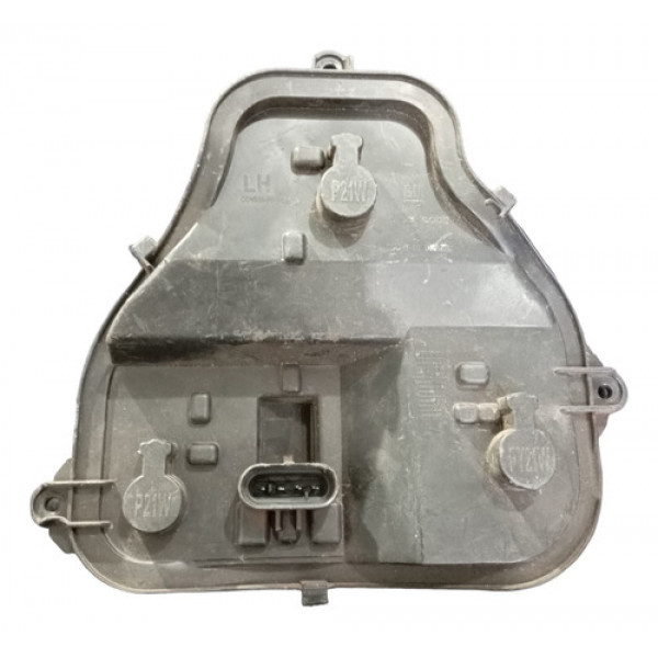 Circuito Lanterna Traseira Esquerda Chevrolet Onix 