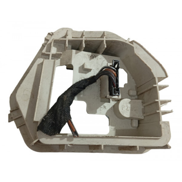 Circuito Lanterna Traseira Esquerda Volkswagen Voyage G6