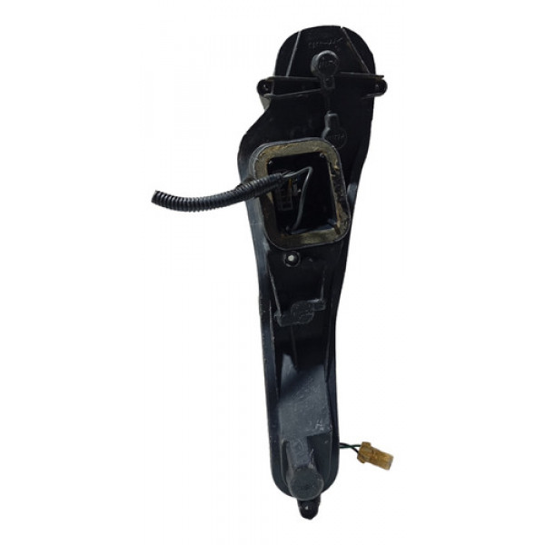 Circuito Lanterna Traseira Esquerda Fiat Uni Vivace 