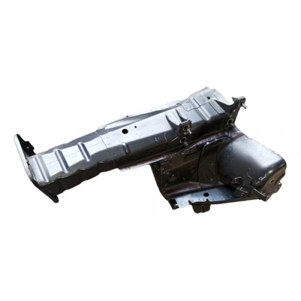 Longarina Esquerda Volvo V40 T4 2.0 Turbo 2014 Usada