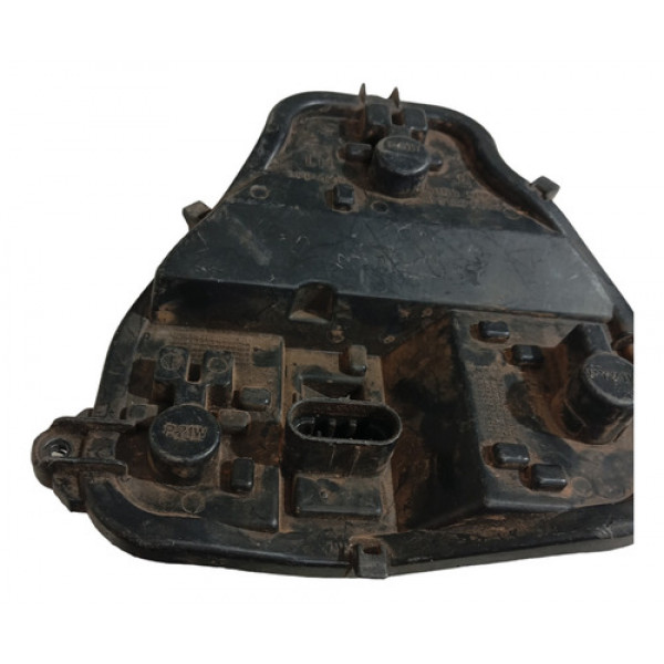 Circuito Lanterna Traseira Esquerda Chevrolet Onix Joy