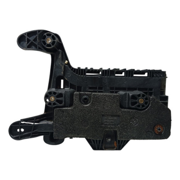 Suporte Bateria Volkswagen Jetta 2012 1k0.915.325