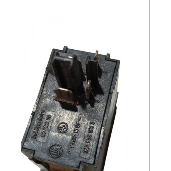 Botão Desembaçador Vidro Traseiro Santana Quantu 91 93